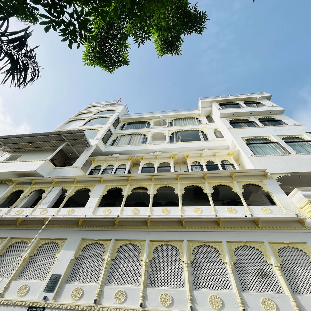 Hotel Darbargarh Udaipur photo1