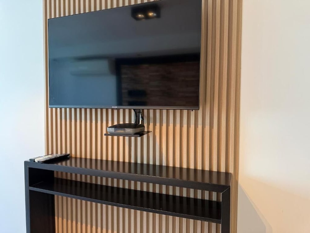 Gema Luxury Suites 6/68