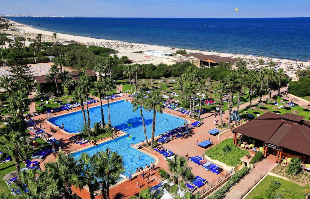Sahara Beach 22/56