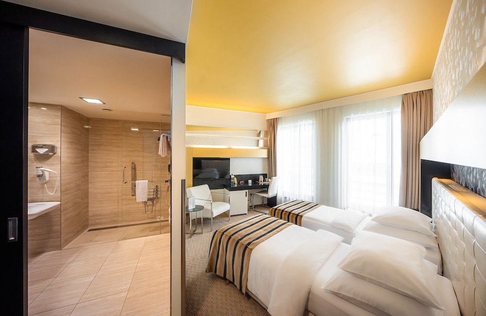 Grandior Hotel Prague 27/71