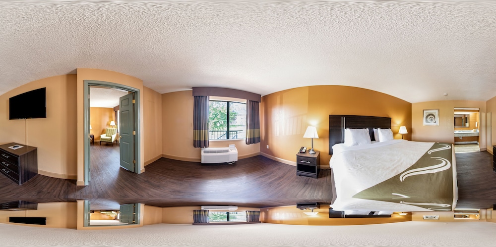 Quality Inn and Suites Corinth West 15/26