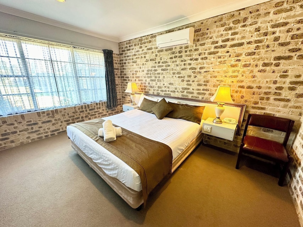 2 BEDROOMS, SUPERIOR, FAMILY