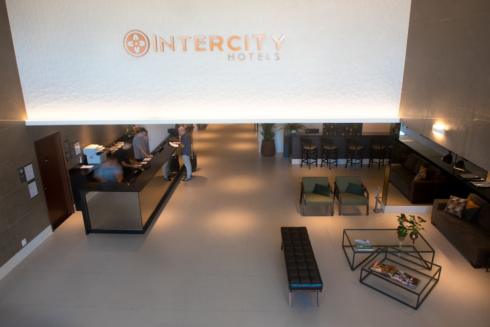 Hotel Intercity Anhembi 8/50