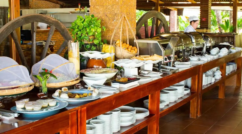 Chez Carole Beach Resort 35/50