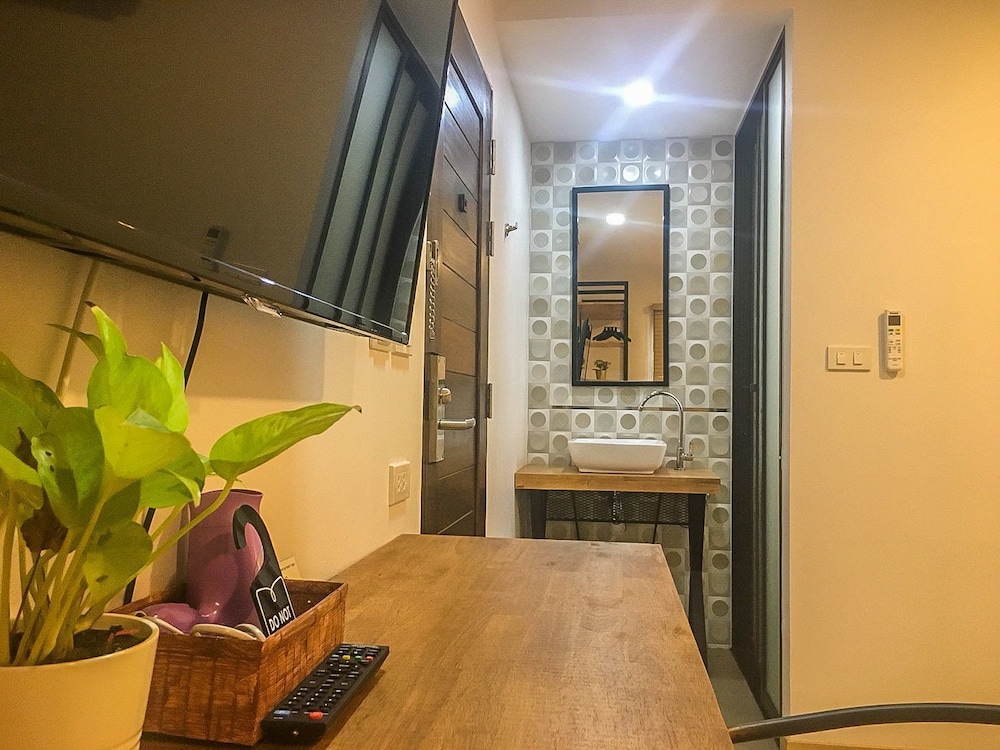 Bangkok Saran Poshtel 7/64