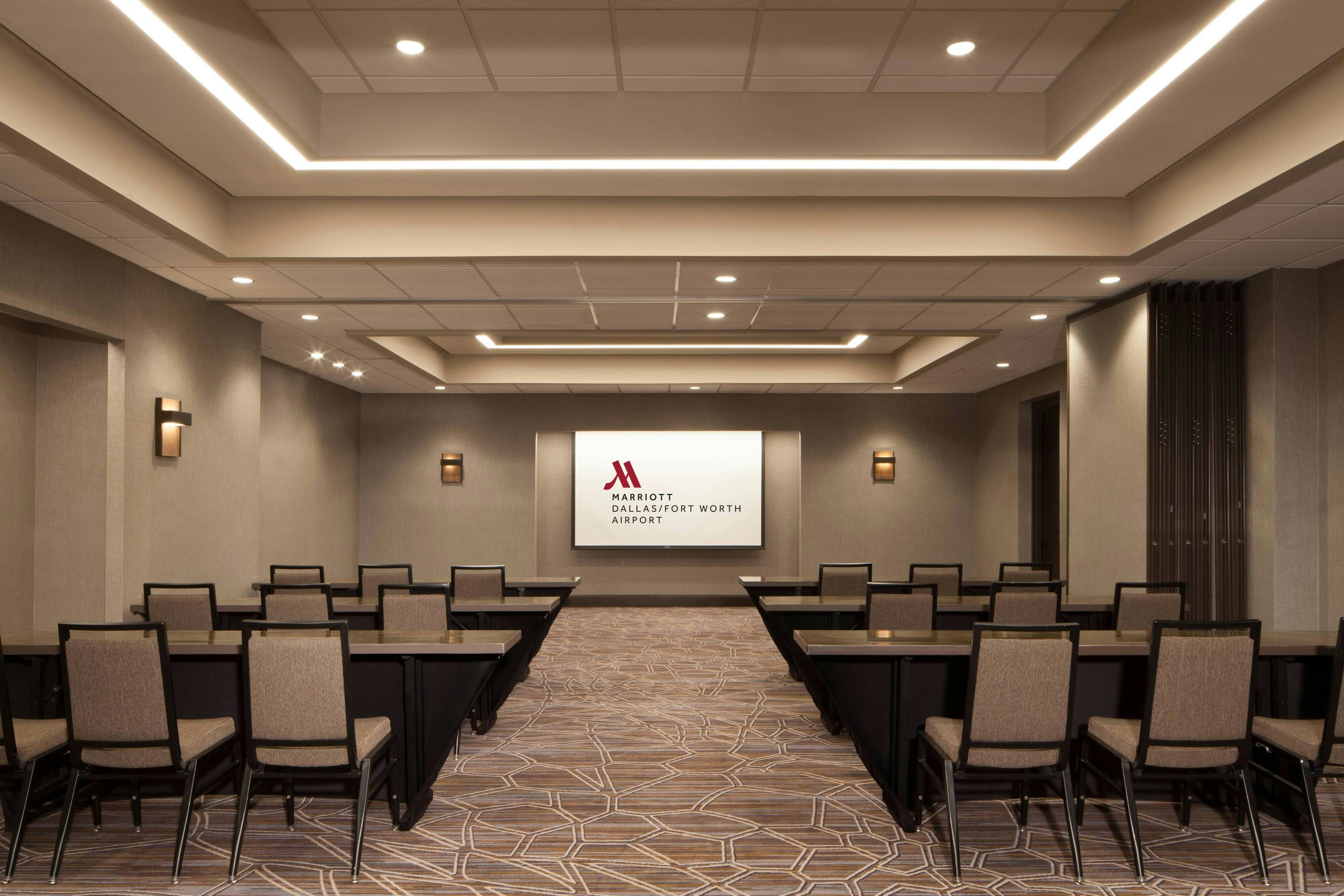 Dallas Fort Worth Airport Marriott 42/60