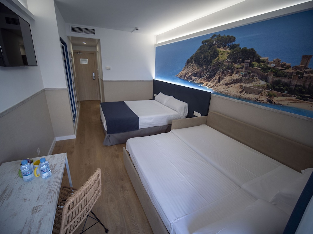 Hotel Don Juan Tossa 25/64
