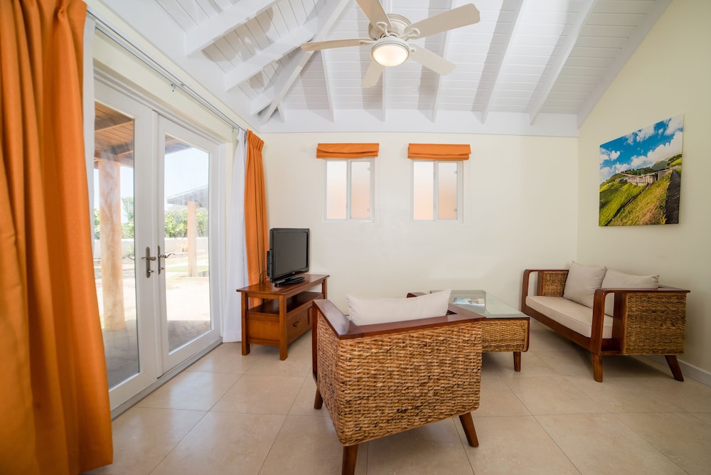 Sugar Bay Club 25/50