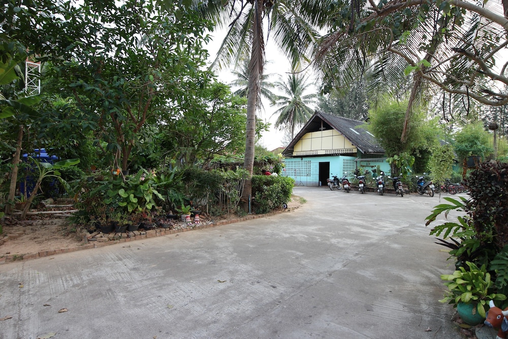 Lanta Villa Resort 16/58