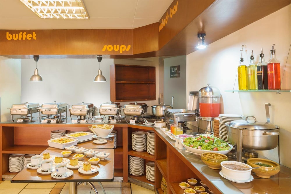 Columbus Palace Hotel 47/59