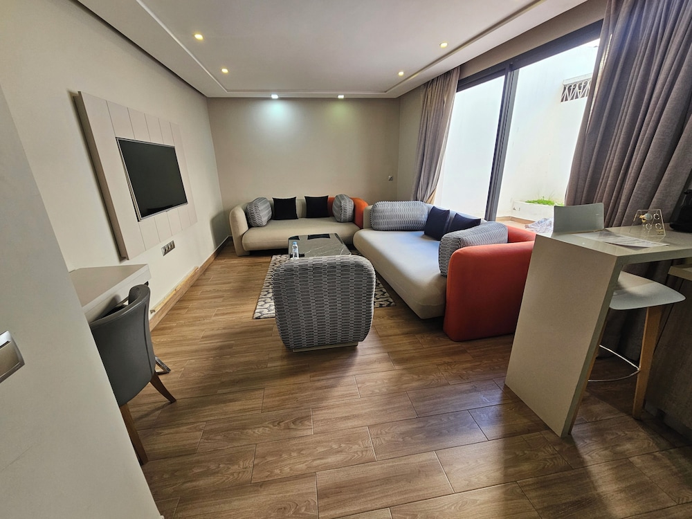 DownTown Hotel Maarif Casablanca By TSA 61/65