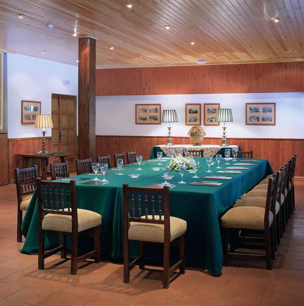 Parador De Bielsa 50/70
