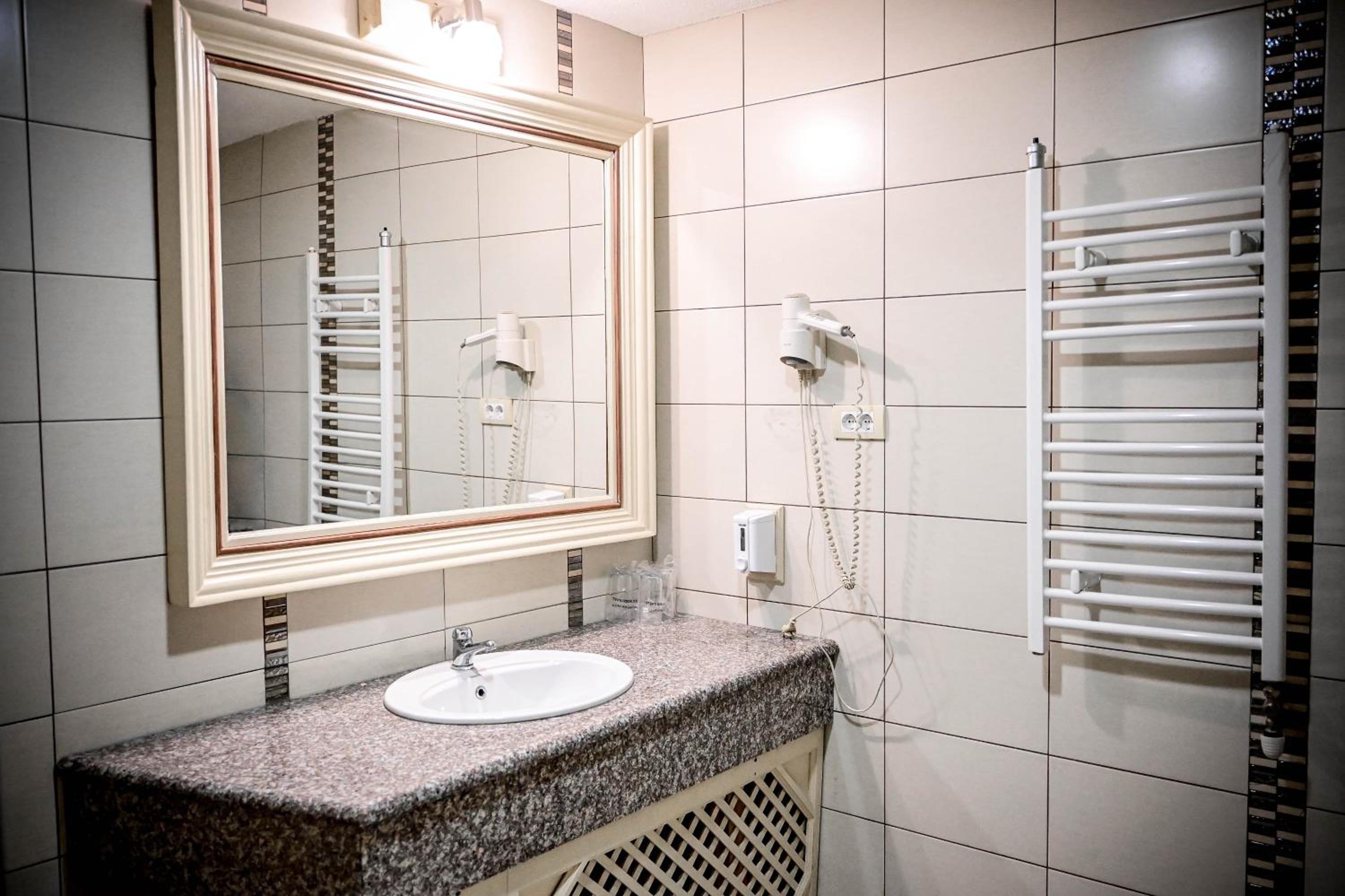 Room, Single, Centar Balasevic 5/7