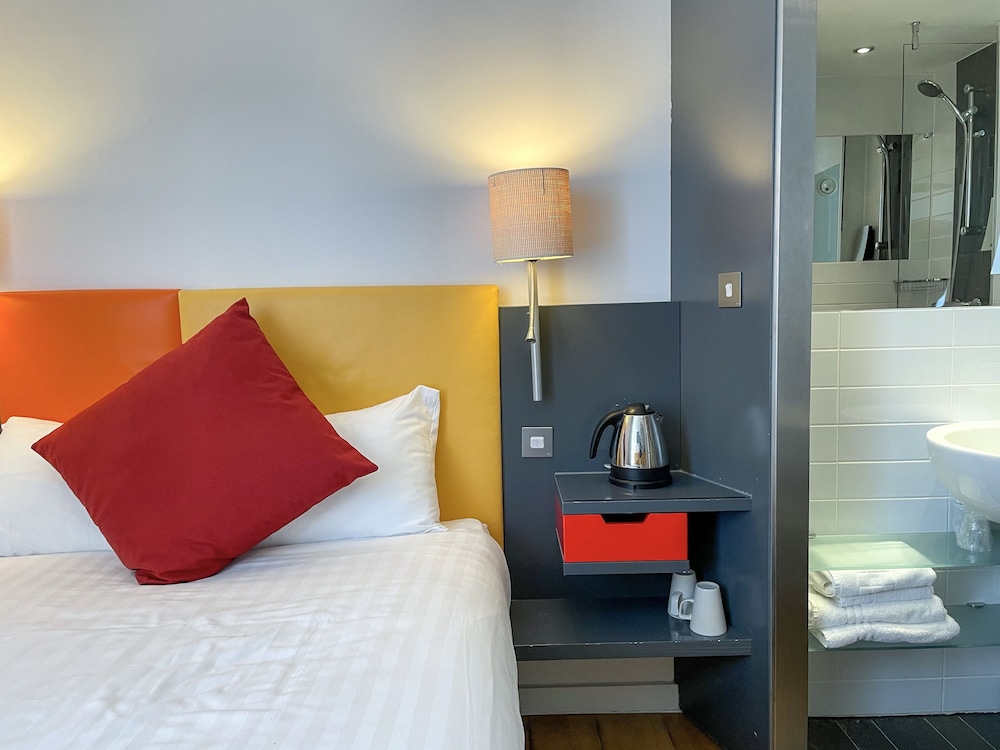 Four Points Flex by Sheraton Cardiff 32/47
