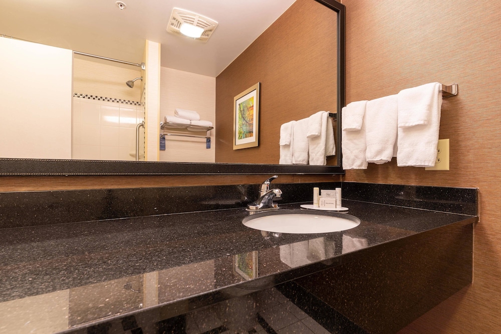 Fairfield Inn Suites Carlisle 50/55