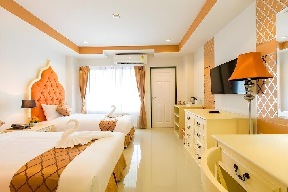 Harmonize Hotel 28/75