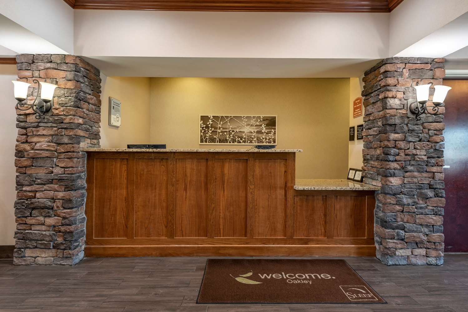 Sleep Inn & Suites Oakley I-70 1/16