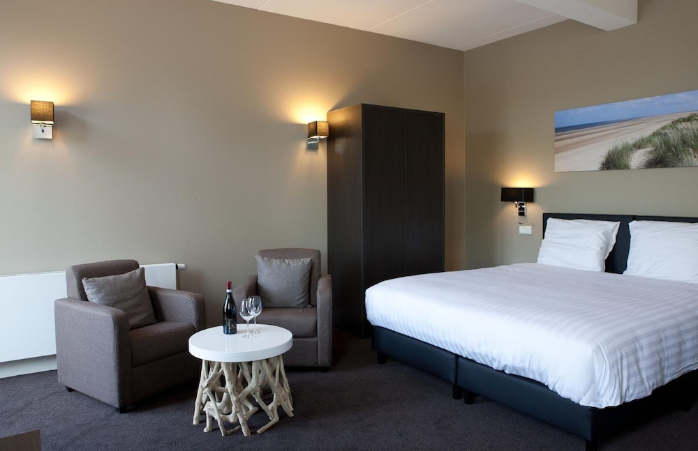 FLETCHER HOTEL-RESTAURANT DUINZICHT 23/62
