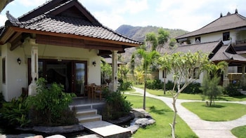 Arya Amed Beach Resort 4/69