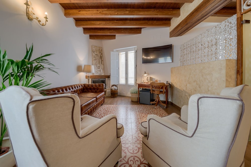 Hotel Argantonio 32/47