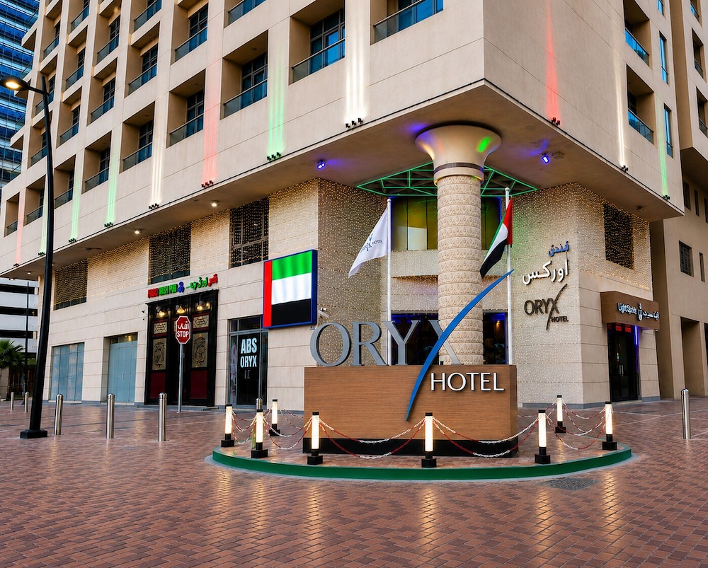 Oryx Hotel 64/67