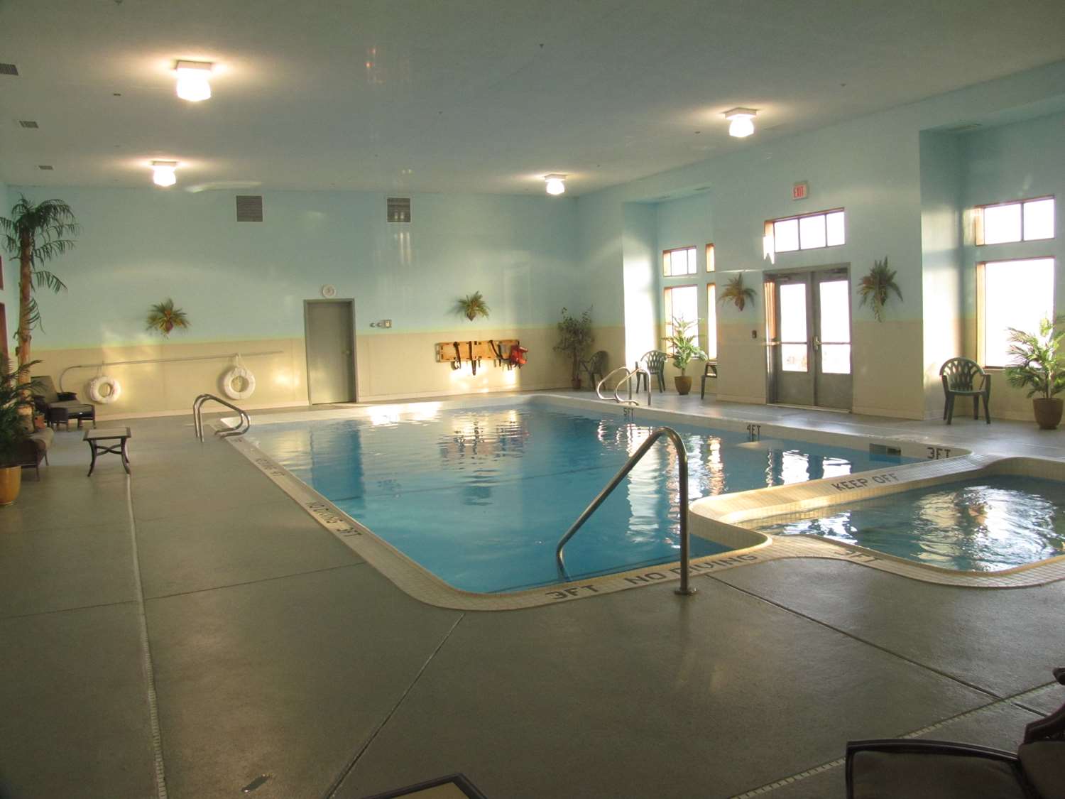 swimming pool spa