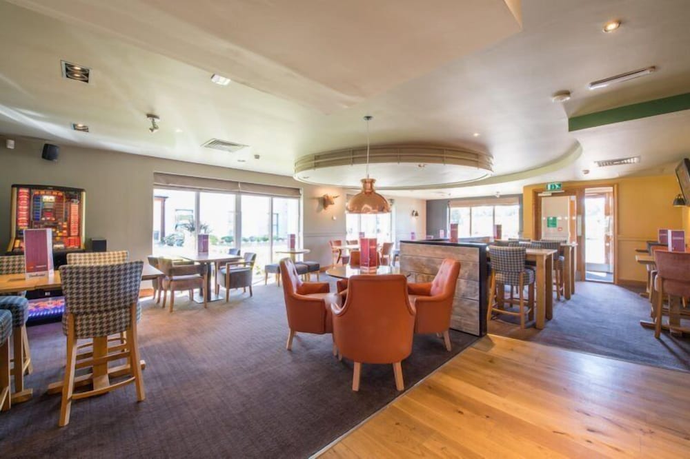 Premier Inn Paignton South (Brixham Road) 65/76
