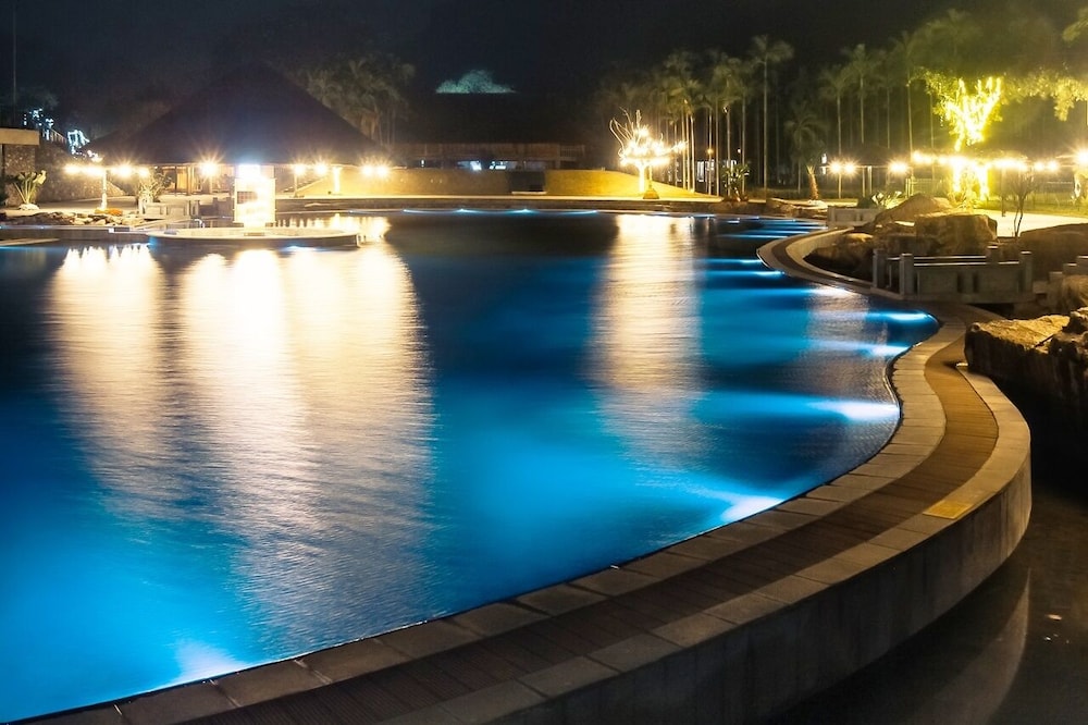 Thung Nham Hotel & Resort 46/50