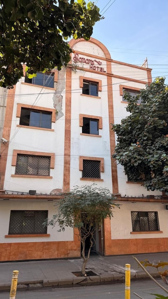 Hotel Sonora 1/51