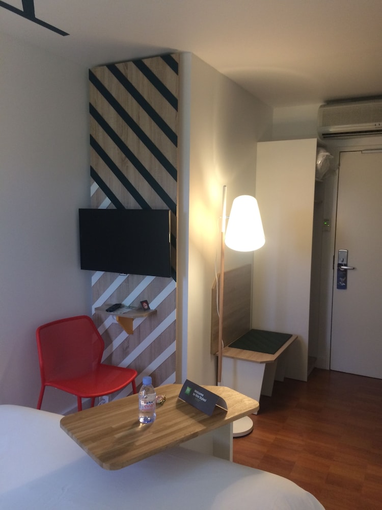 Ibis Styles Rouen Val-de-Reuil 45/78