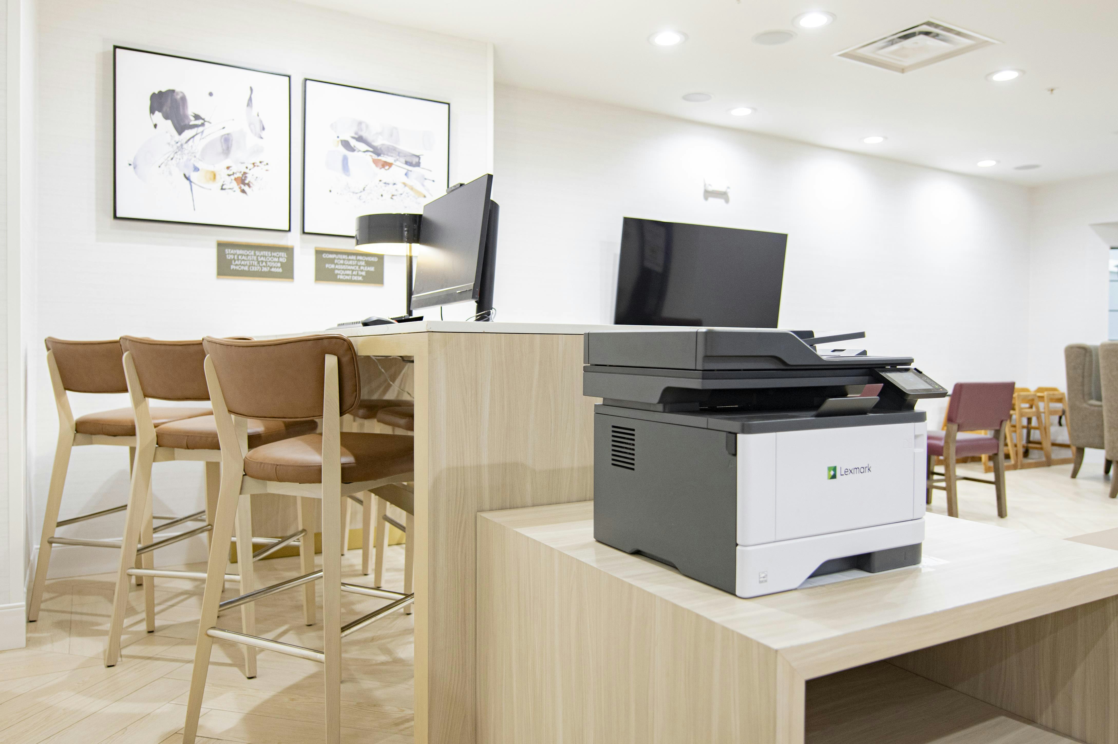 Staybridge Suites Lafayette Airport 53/63
