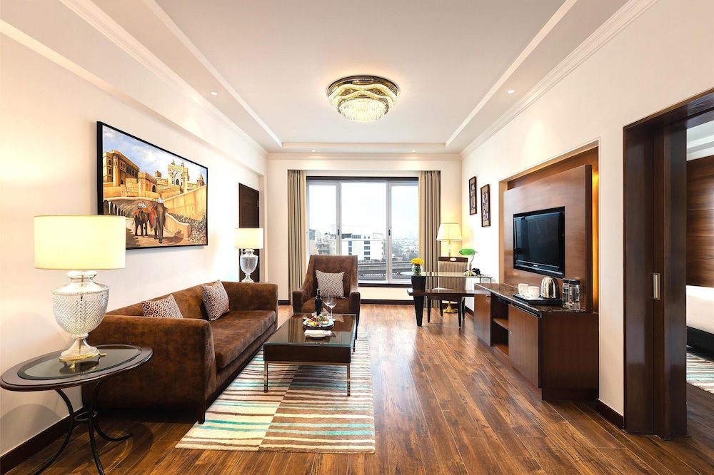 RADISSON JAIPUR CITY CENTER 44/68