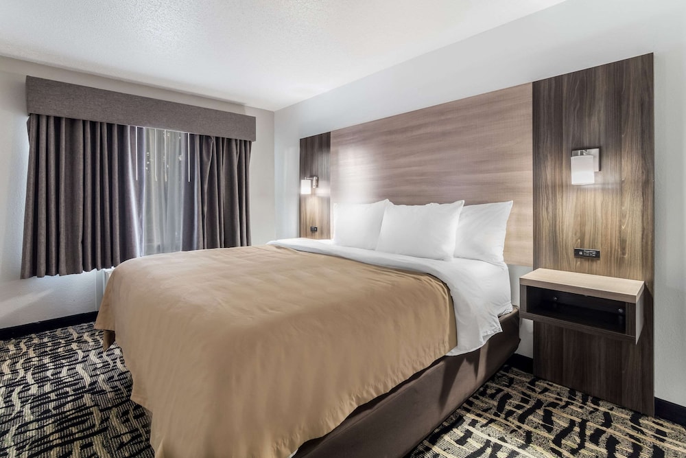 Quality Inn & Suites Augusta I-20 7/32