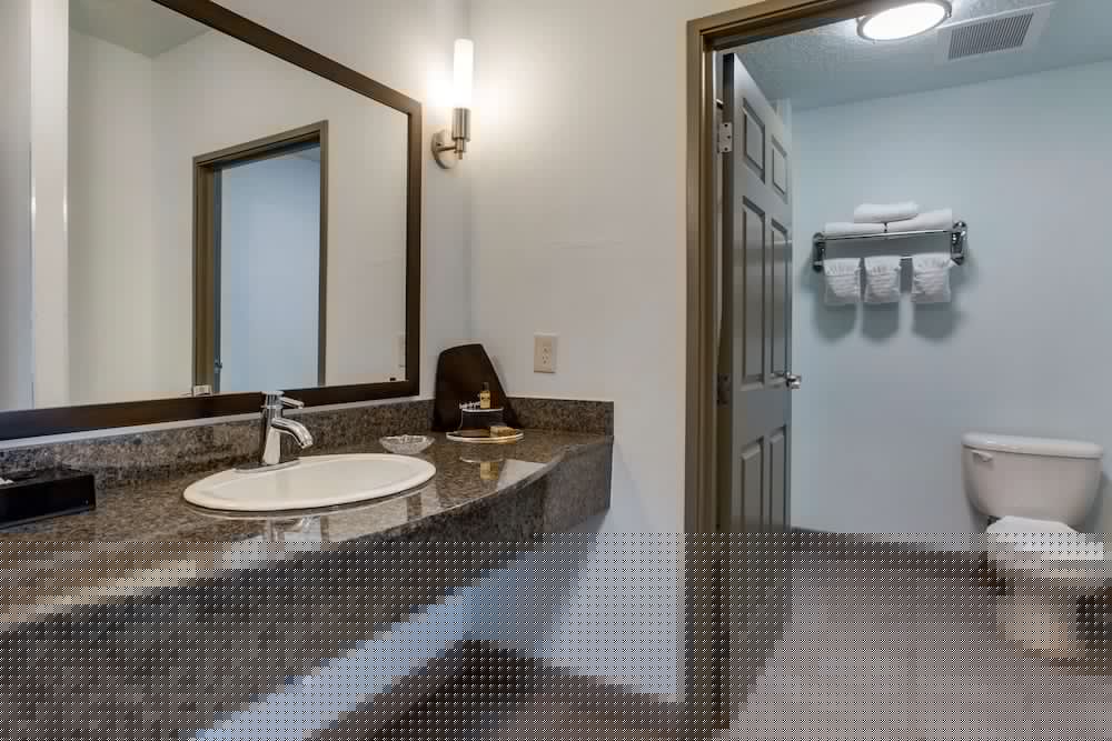 Best Western Plus Gallup Inn And Suites 16/37