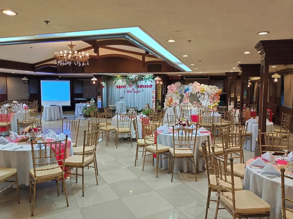 The VIP Hotel Cagayan De Oro 34/51