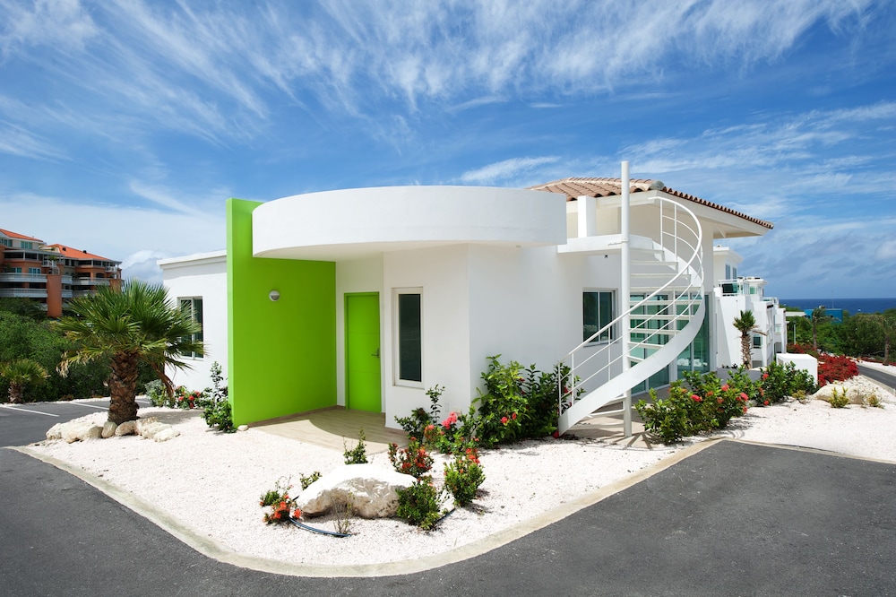 Piscadera Harbour Village 4/50