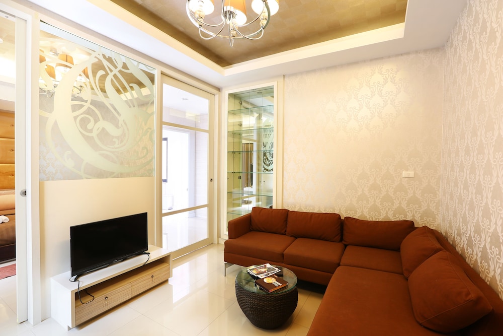 The Luxury Residence 33/50