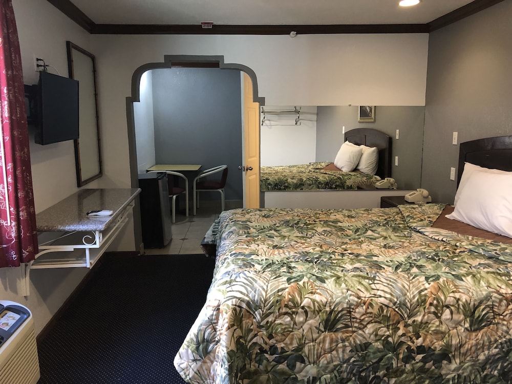 Starlight Inn Valley Blvd 25/29