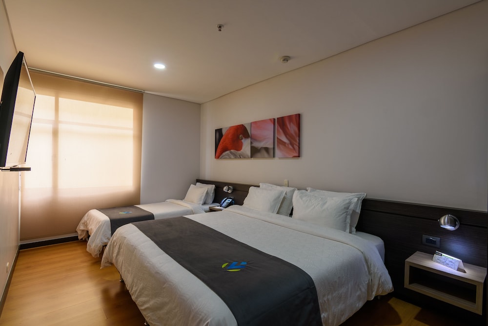 Vivre Hotel 18/60