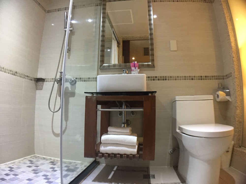 Paris Business Hotel 59/60