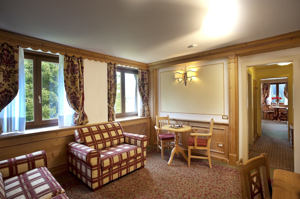 Th Madonna Di Campiglio Golf Hotel 46/74