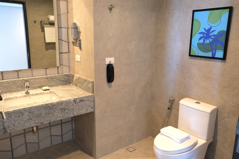 Mercure Mactan Cebu 45/47