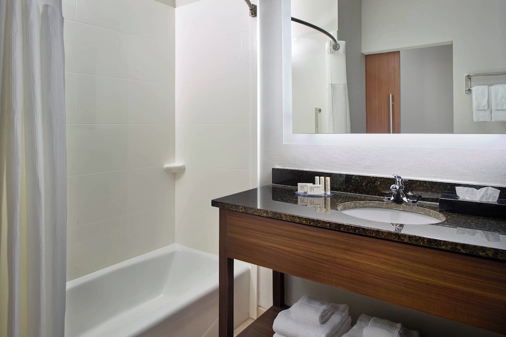 Fairfield Inn & Suites Asheville Airport/Fletcher 39/39