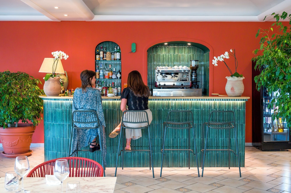 Hotel Villa Ireos 9/50
