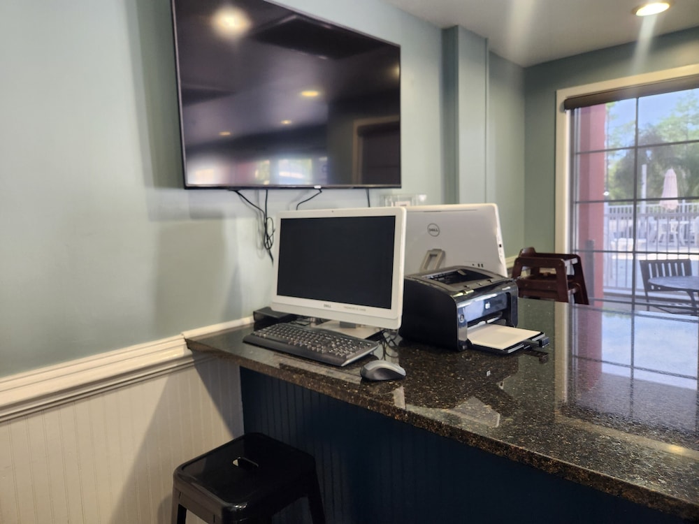 MainStay Suites Port Saint Joe South 36/50