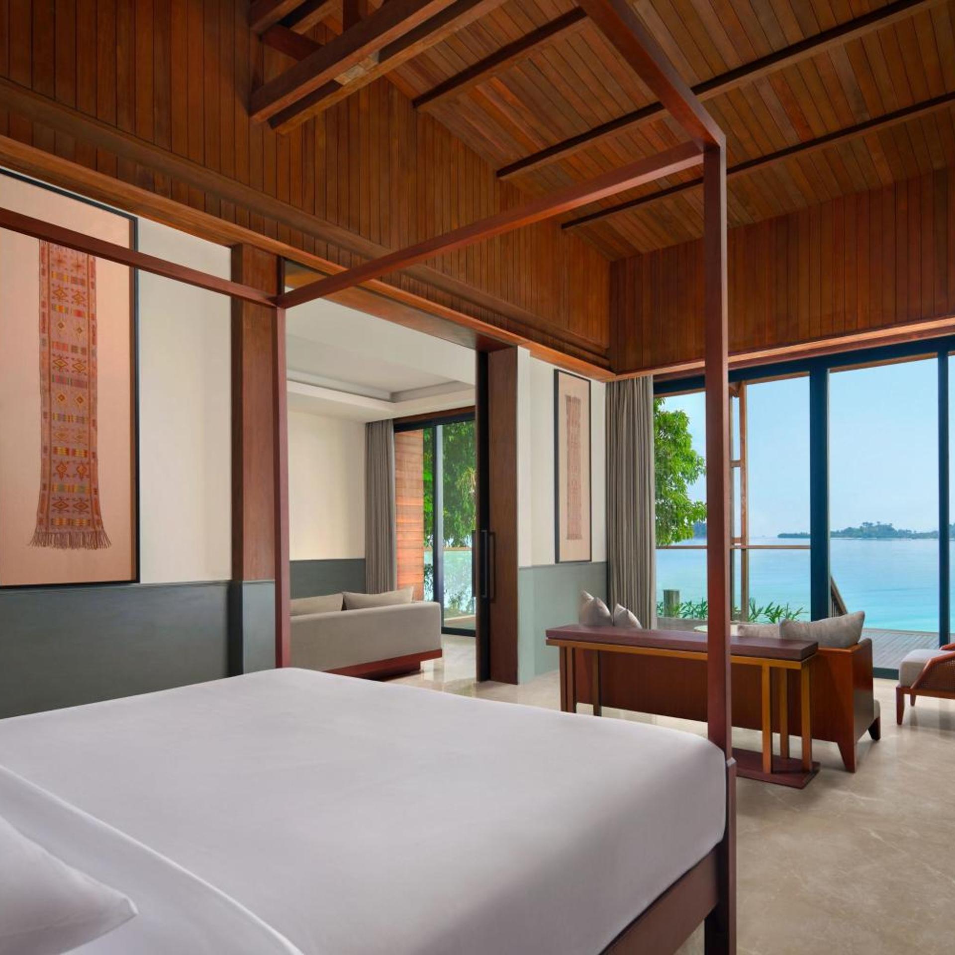 1 Bedroom, Villa, King Bed, Beach Front, Ocean View