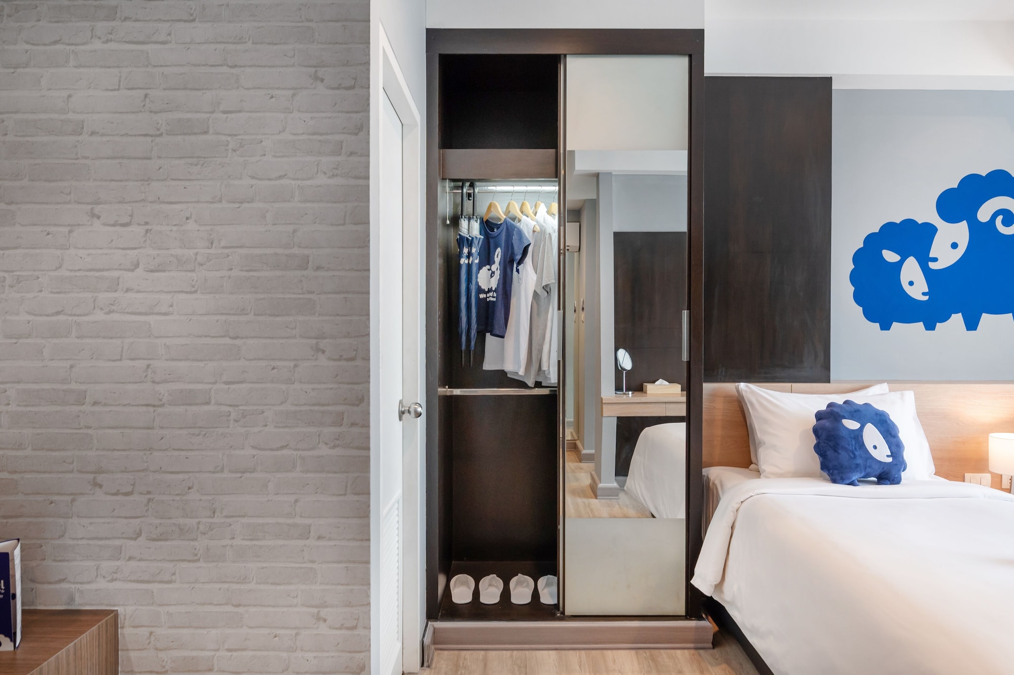 rooms