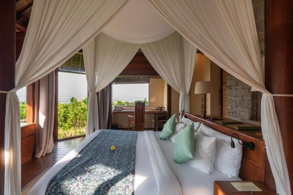 2 Bedrooms, Grand, Pool, Villa, 2 King Beds