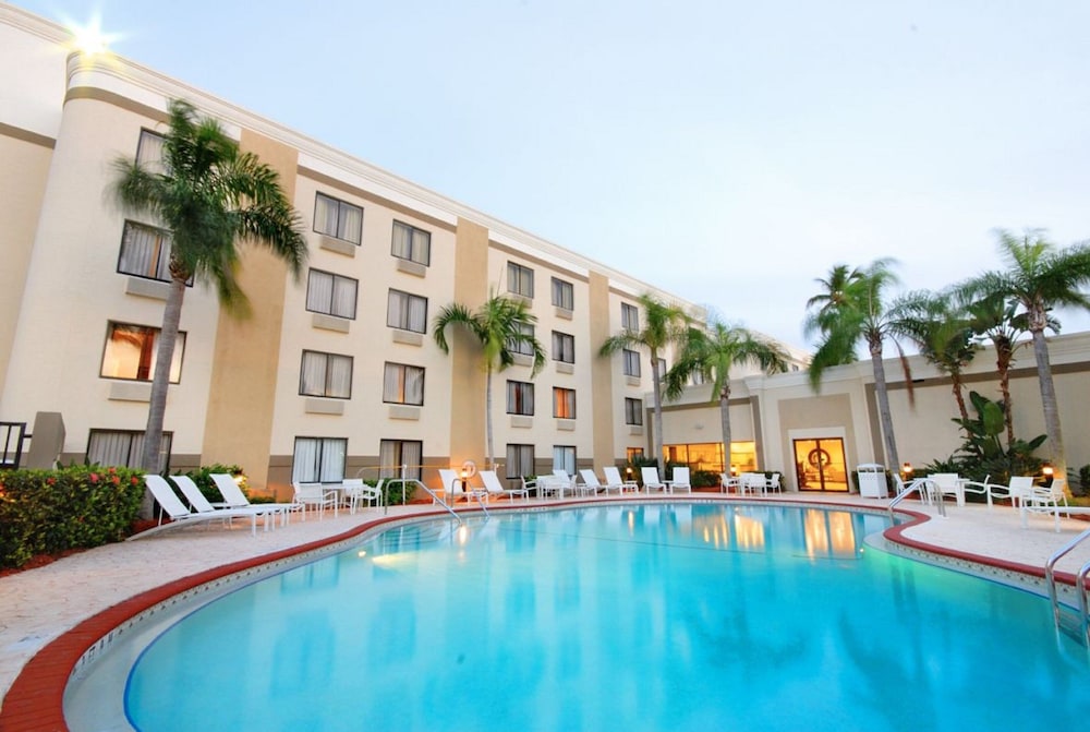 Holiday Inn Fort Myers - Downtown Area an IHG Hotel (ex. The Edison at Midtown) 1/58