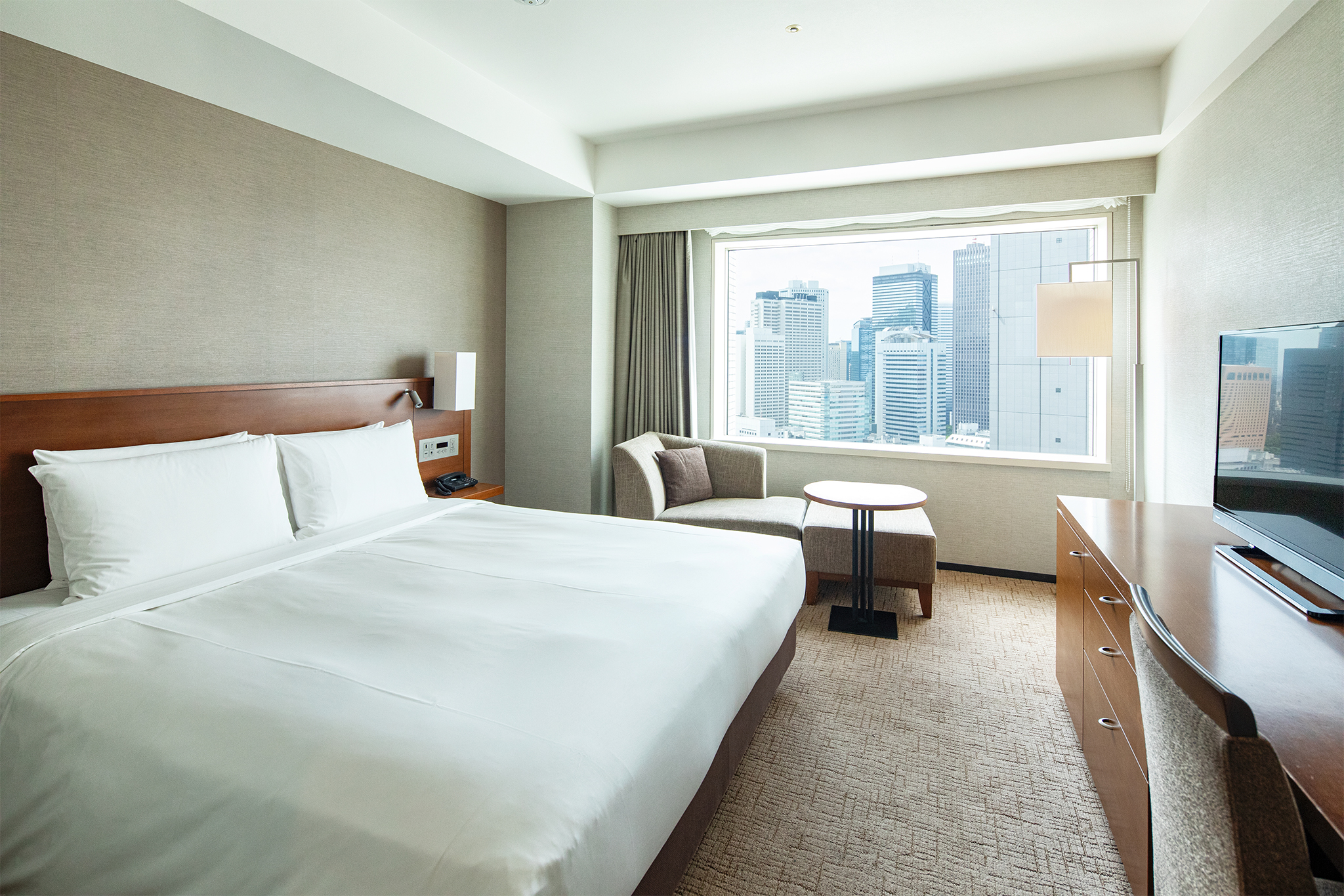 Room, Single, King Bed, South Tower